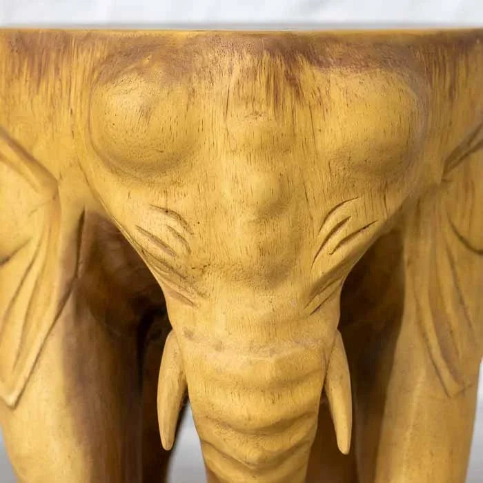 Banco de madeira suar com figura de elefante talhada à mão, acabamento acetinado e estilo rústico perfeito para ambientes zen