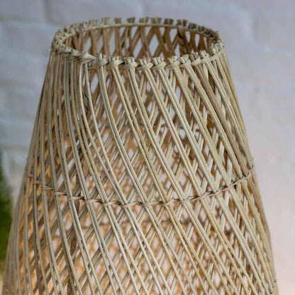 luminaria rattan fibra natural mesa abajur iluminação luz decor decoração decoration home house boho bali balines balinesa indonesia 03