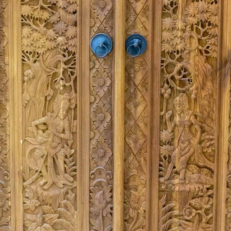 porta entalhada madeira suar bali entalhos artesanato deuses hindus entrada portal durabilidade decoracao casa loja artesintonia 08