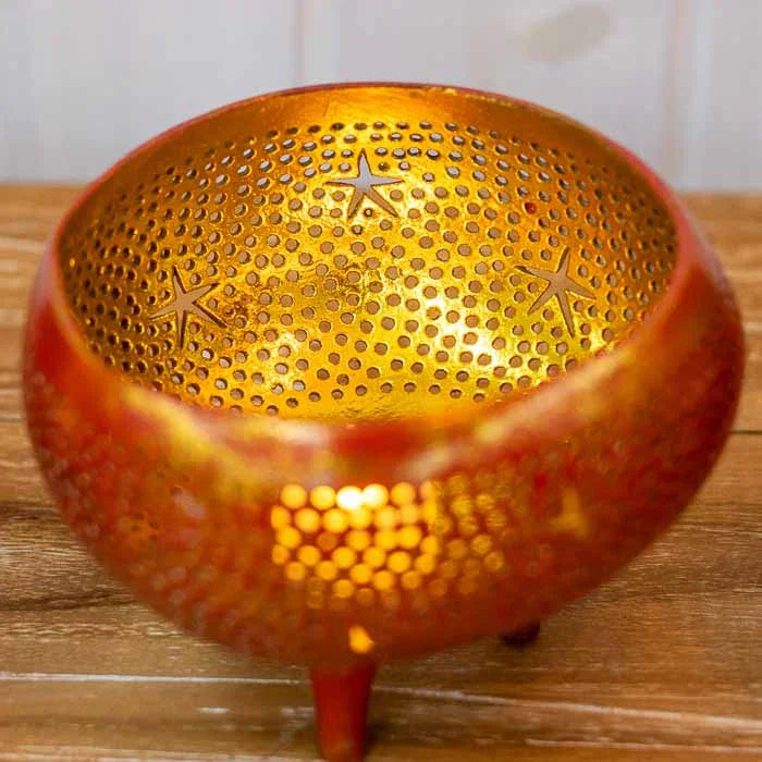 Lanterna de coco natural para decoração de spas e espaços de relaxamento holístico. 