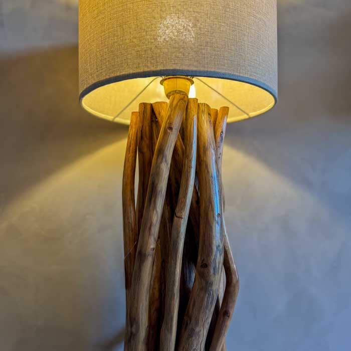 DW202-abajur-luminaria-mesa-teca-teka-natural-design-loja-artesintonia-decoracao-balinesa-indonesia-objetos-artesanais-decorativos-home-decoration-casa-6 