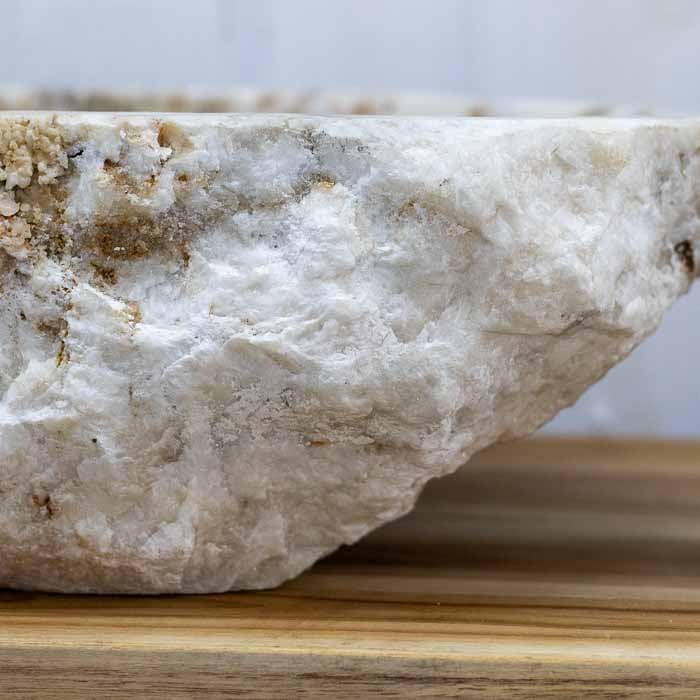 Cuba de sobrepor em Ônix Natural, polida no interior para alto brilho. 