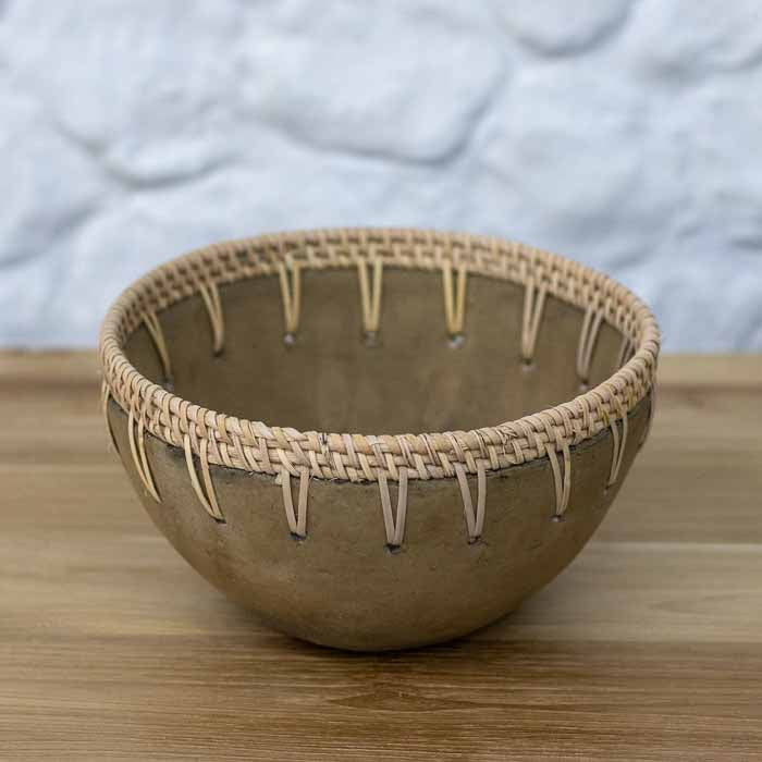 Cachepot em Terracota e Rattan