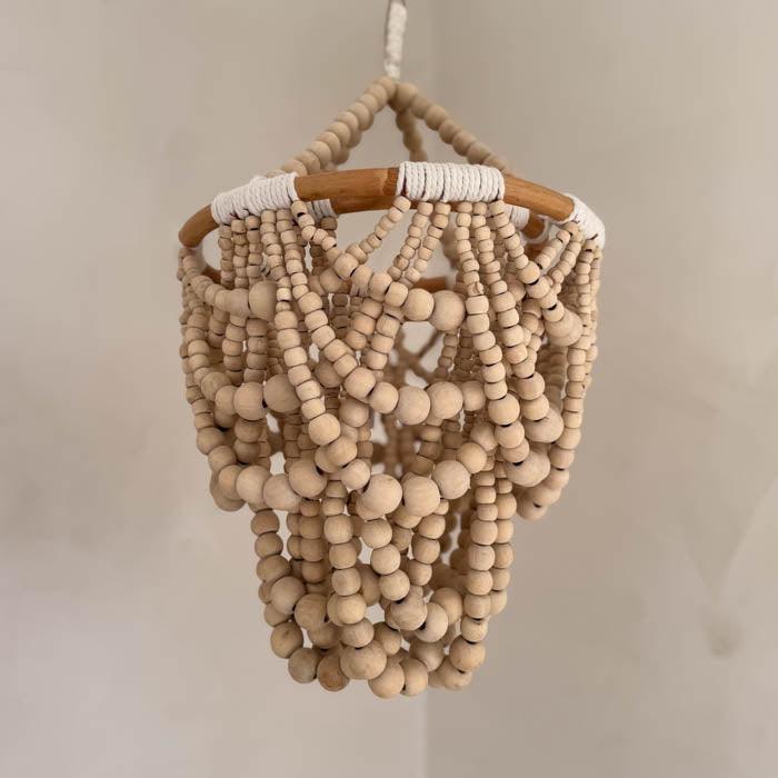 DW89-lustre-luminaria-teto-boho-chic-madeira-bolinhas-sala-quarto-hall-objetos-decorativos-decoracoes-decoracao-casa-indonesia-bali-loja-balinesa-artesintonia-house 
