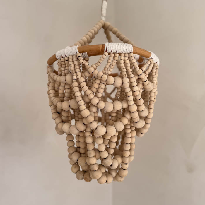 DW89-lustre-luminaria-teto-boho-chic-madeira-bolinhas-sala-quarto-hall-objetos-decorativos-decoracoes-decoracao-casa-indonesia-bali-loja-balinesa-artesintonia-house 