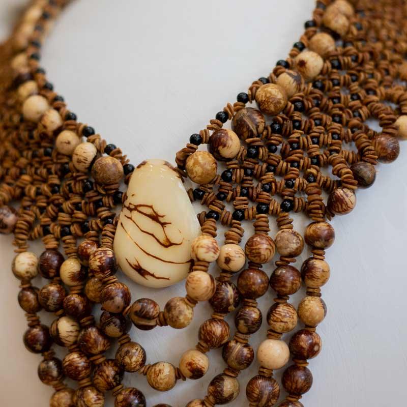 colar decorativo acessorio indigena arte natura cultura etnica ancestral artesintonia colar decorativo indígena 06