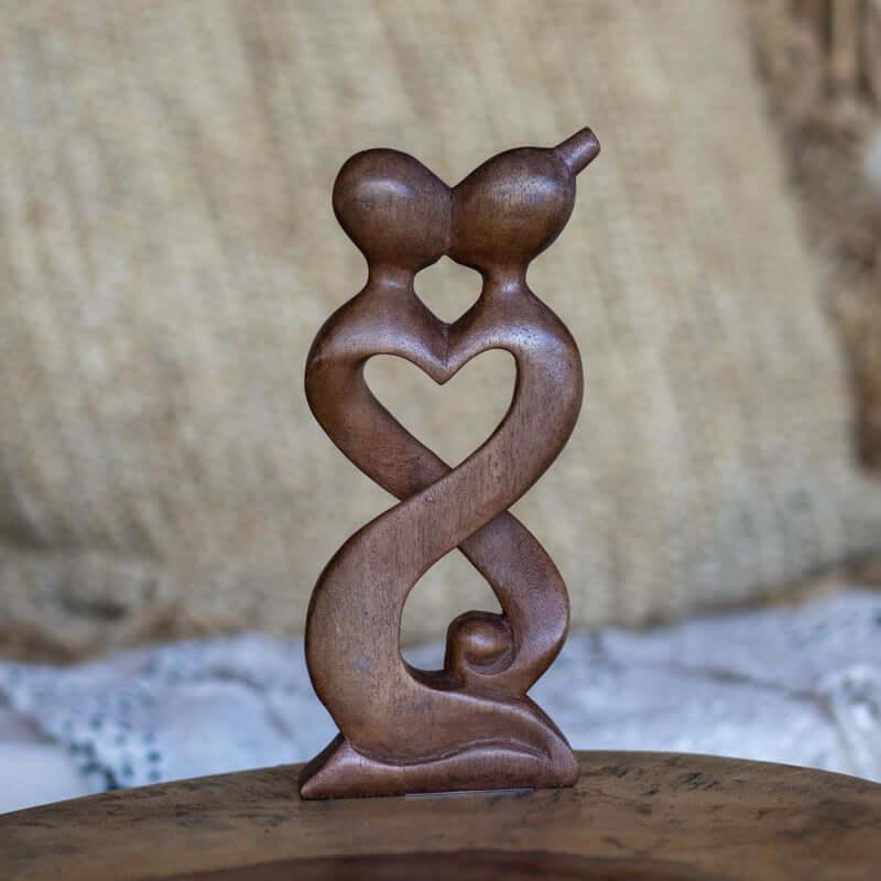 escultura abstrata amor infinito paixao madeira artesanato suar bali indonesia decoracao casa presente casal namorados loja artesintonia 01