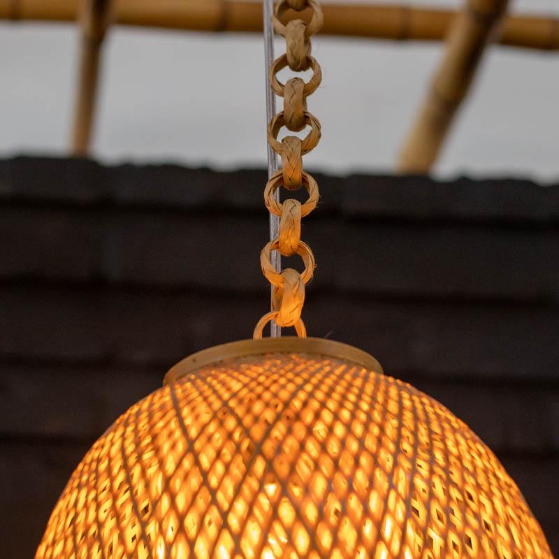 luminária pendente rattan fibra natural bali indonésia sustentavel artesanal decoração ambientes iluminação estilo boho tropical tegal loja artesintonia 03