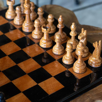 Jogo de xadrez design minimalista - Sjakk Thor I Tabuleiro feito 100% em madeira  maciça : Decor : Studio Elke Noda