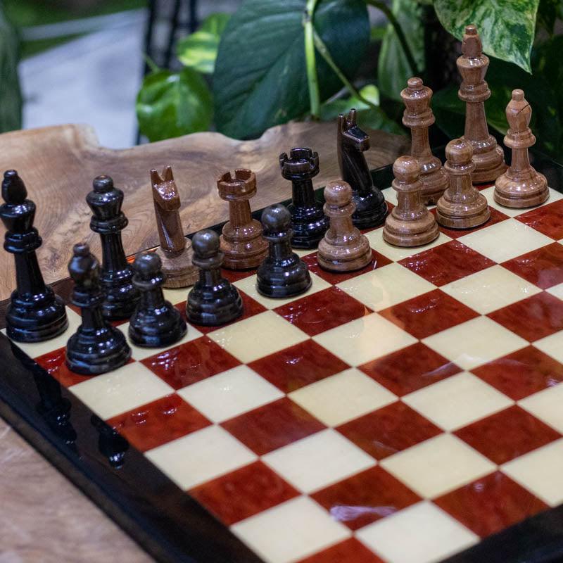 Resin Chessboard – Arte & Sintonia