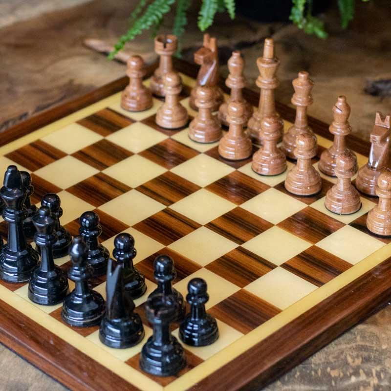 jogo xadrez madeira resina artesanal brasil decoração casa escritorio partida estratégia loja artesintonia 01