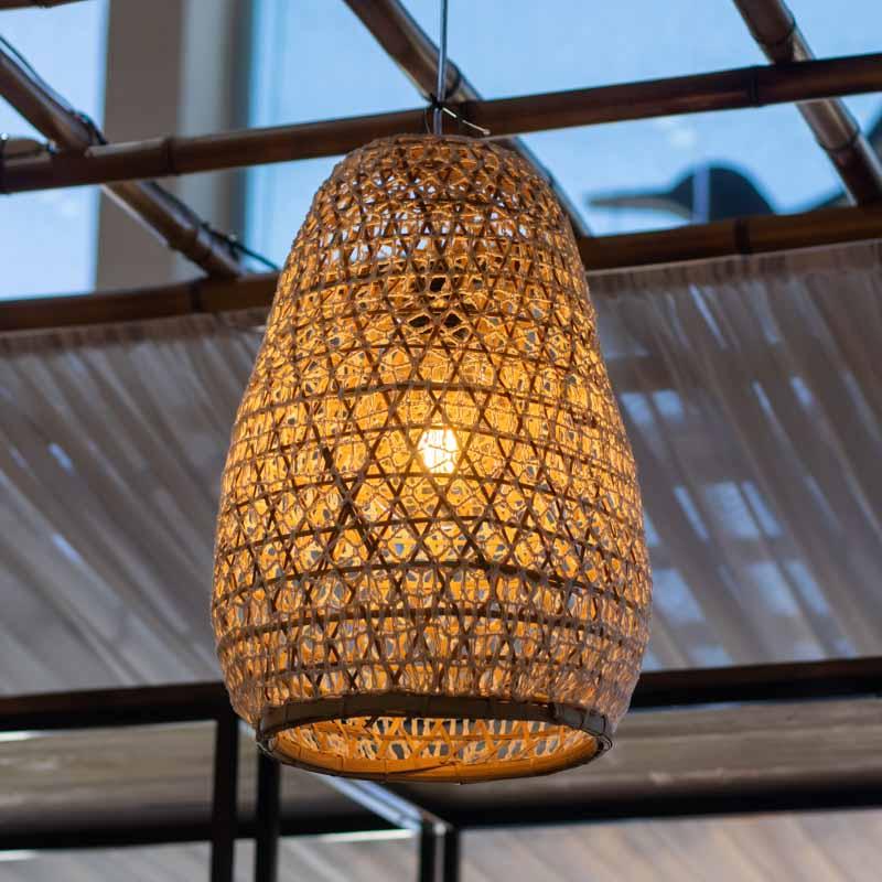 luminária decorativa bambu fibra natural artesanato balinês indonésia decoração casa lâmpada loja virtual artesintonia
