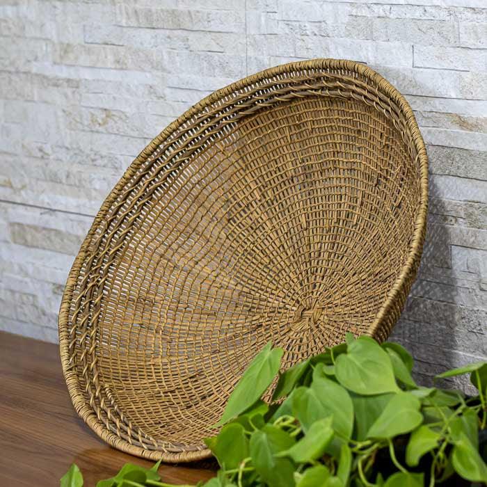 Arte decorativa indígena brasileira com trama em fibra vegetal