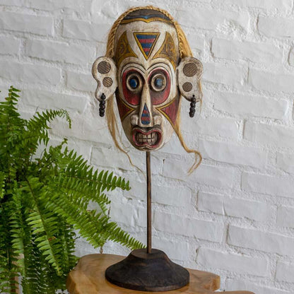 mascara lutador borneo asia tradicao cultura decoracao casa exotica escultura madeira albizia bali indonesia loja artesintonia 20
