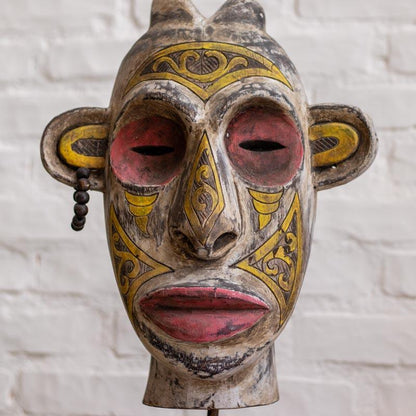 mascara decorativa borneo asia tradicao cultura decoracao casa exotica escultura madeira albizia bali indonesia loja artesintonia 05