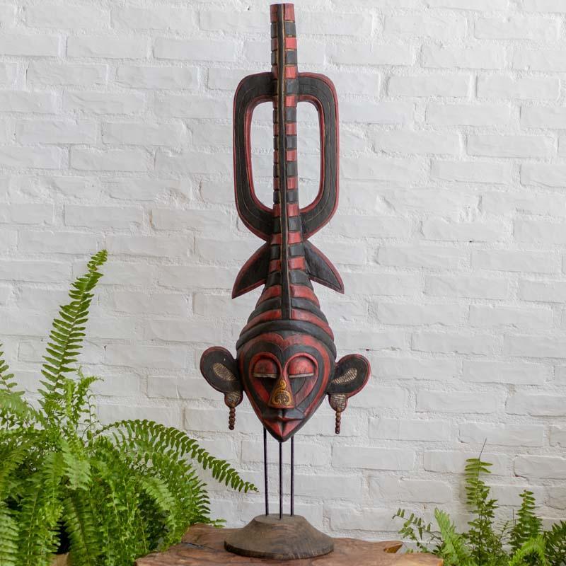 mascara decorativa borneo kuat bali indonesia madeira albizia artesanato cultura tradicao loja artesintonia 03 