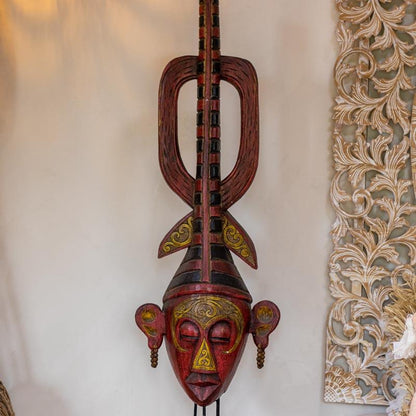 mascara decorativa borneo kuat bali indonesia madeira albizia artesanato cultura tradicao loja artesintonia 05