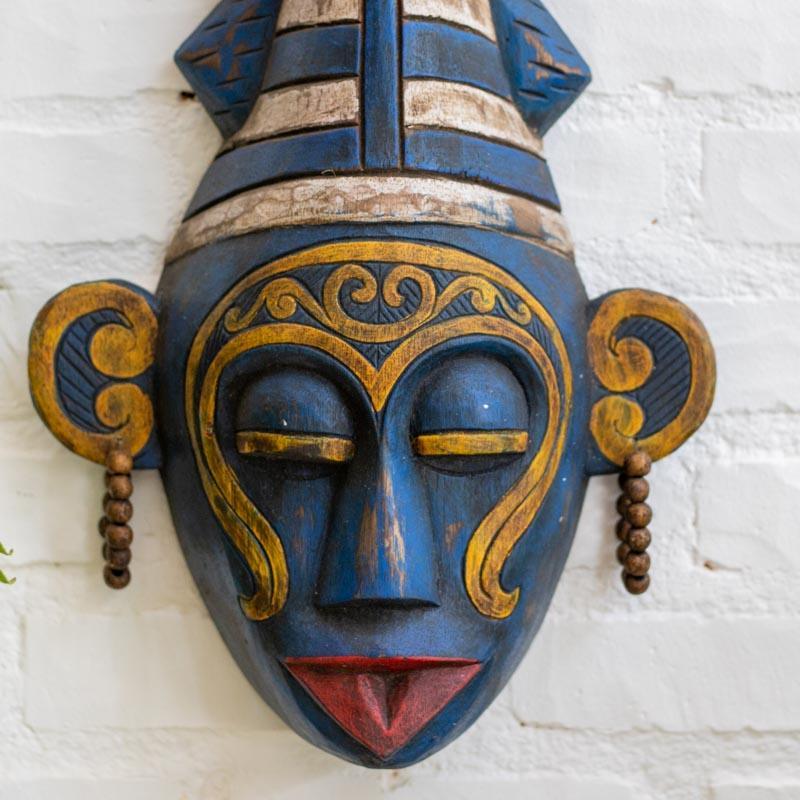 mascara decorativa borneo kuat bali indonesia madeira albizia artesanato cultura tradicao loja artesintonia 04 
