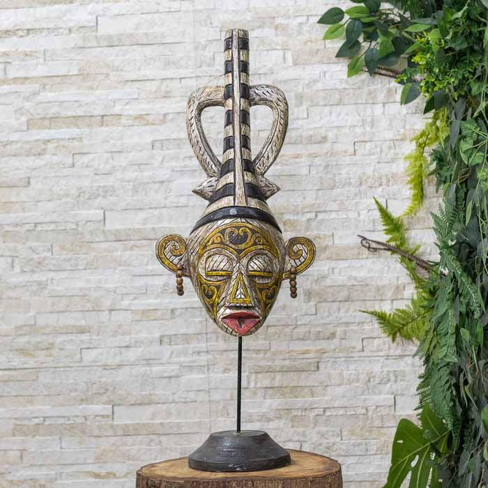 mascara decorativa borneo kuat bali indonesia madeira albizia artesanato cultura tradicao loja artesintonia 01