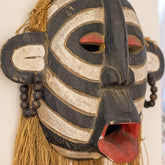 mascara decorativa borneo kuat bali indonesia madeira albizia artesanato cultura tradicao loja artesintonia 03