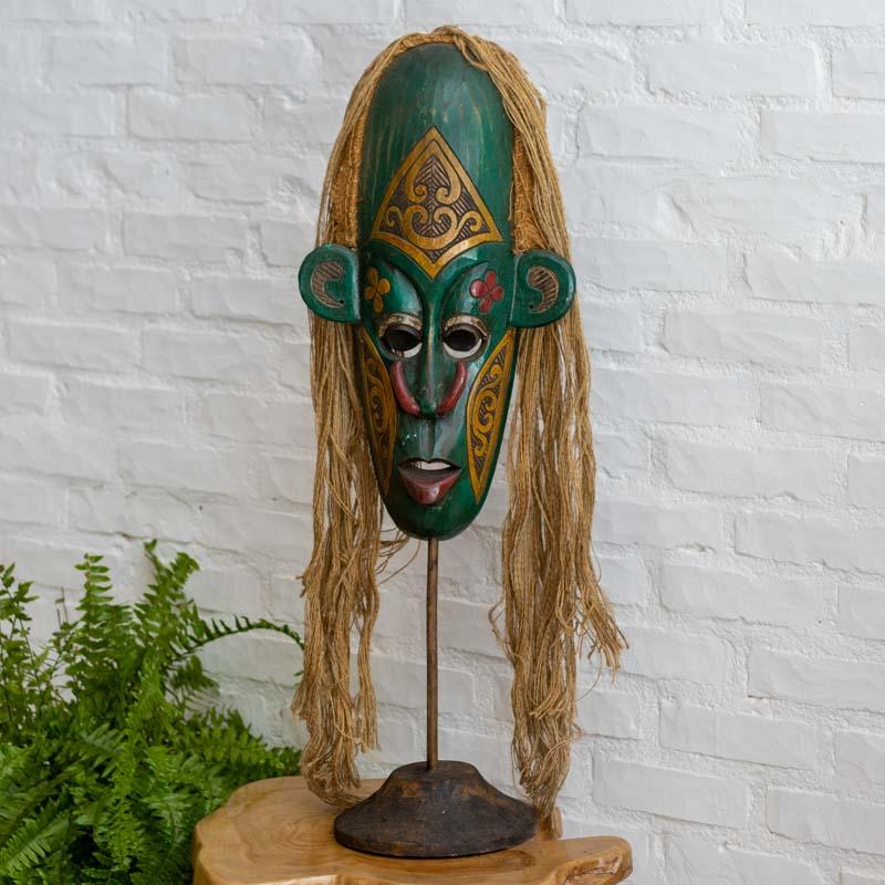 mascara lutador borneo asia tradicao cultura decoracao casa exotica escultura madeira albizia bali indonesia loja artesintonia 01