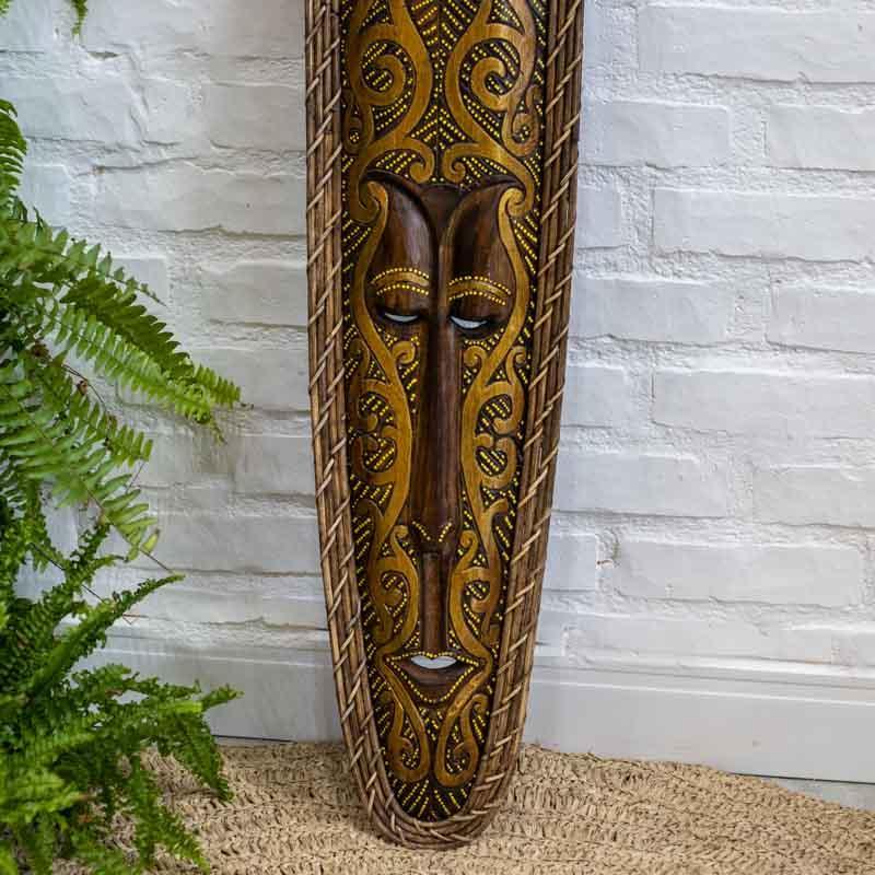 mascara decorativa borneo elementos bali indonesia madeira albizia rattan artesanato cultura tradicao loja artesintonia 06