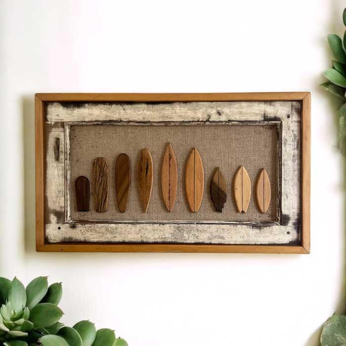 Quadro de surf imponente com 90cm de largura para decoração de casas de praia, assinado pelo artesão e surfista Márcio Delfino.