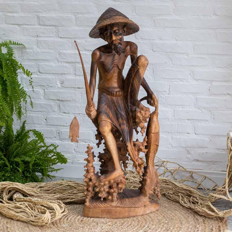 escultura madeira suar pescador bali indonesia cultura peixe historias artesanato decoracao homem realista decoracao loja artesintonia 01
