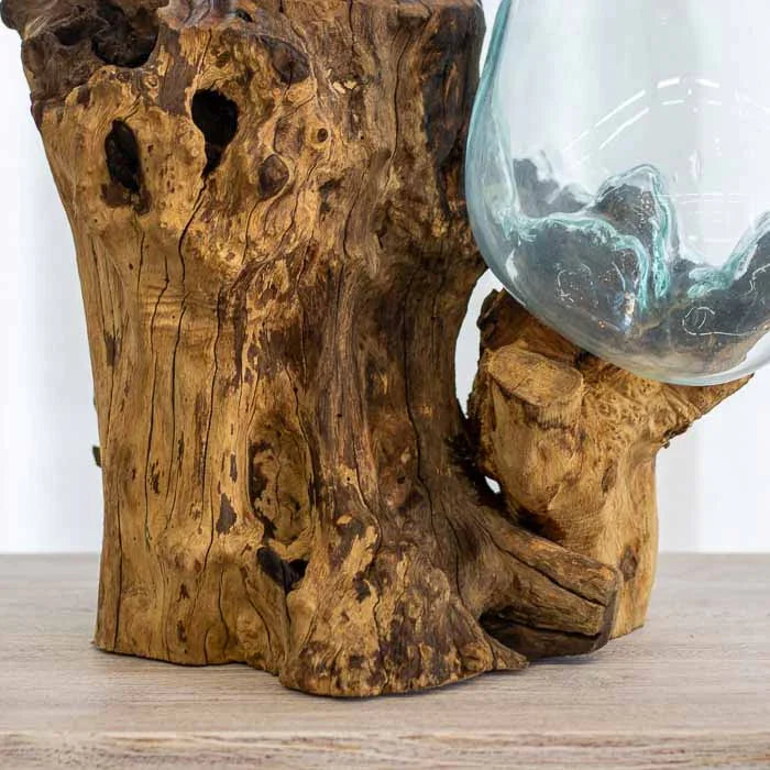 Escultura rústica sofisticada com Buda e elemento natural de vidro para home decor exclusivo. 