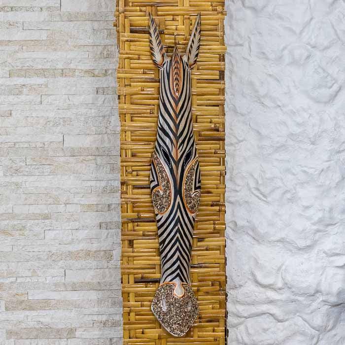 Máscara decorativa africana Zebra Face entalhada em madeira de Bali. 