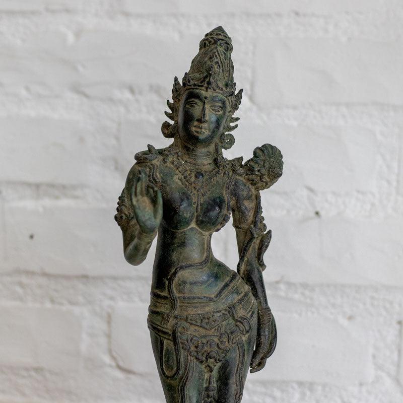 escultura deusa tara bronze bali indonesia compaixao protecao budismo zen feminino decoracao altar flor loja artesintonia 02
