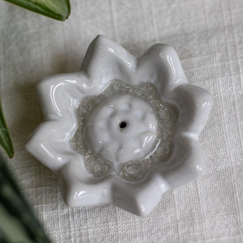 incensario artesanal ceramica bali flor lotus feminino mulher pureza decoracao zen aromas incenso loja artesintonia 03