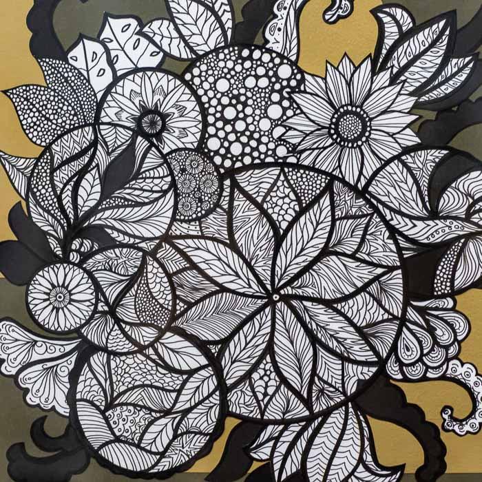 Arte floral sustentável quadrada modelo Florear Preto e Branco exclusiva. 