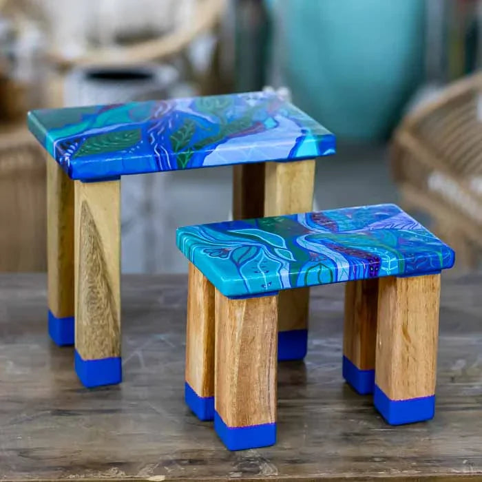 Banqueta floral sustentável modelo Dupla em madeira reciclada artesanal.