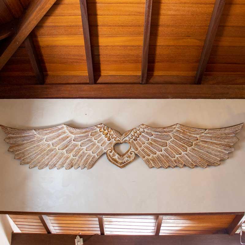 asa madeira grande entalhada patina branca decorativa home decor decoracao parede artesanal arte bali bainesa artesintonia cabeceira cama wall decoration wings timor 