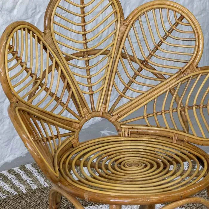 Cadeira Hoa exclusiva em rattan vietnamita estilo tropical. 