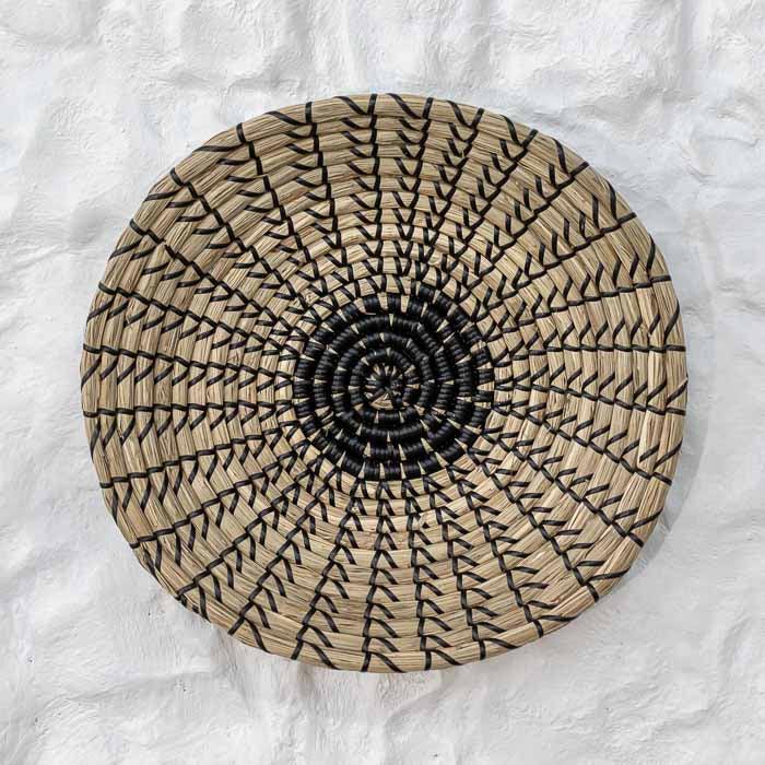 Cestaria de Parede Thao artesanal em rattan natural feita no Vietnã.