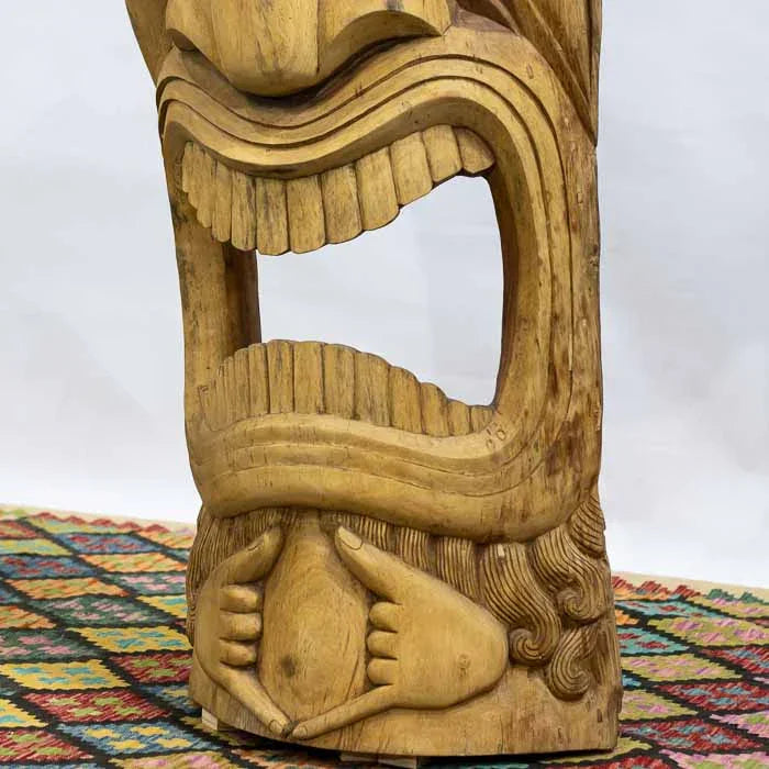 Objeto decorativo exclusivo, máscara de madeira para hall de entrada ou sala.