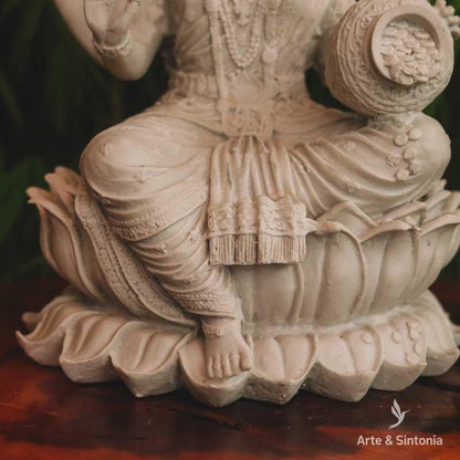 lakshmi-branca-marmorite-20cm-P-divindade-hindu-home-decor-decoracao-artesintonia-4