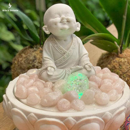 fonte fountain buddha water agua decoracao fengshui garden jardim monge budista budinha sorrindo sorridente decoracao cristais quartzo rosa artesintonia 4
