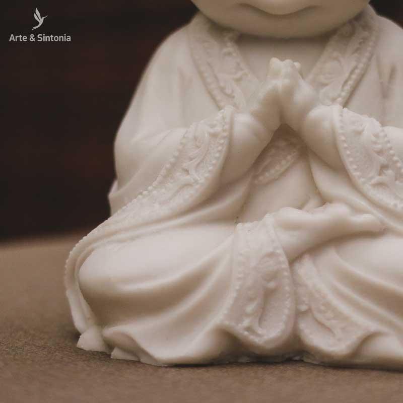 escultura-monge-monginho-gordinho-covinha-marmorite-home-decor-decorativo-decoracao-budista-zen-budismo-artesintonia-8