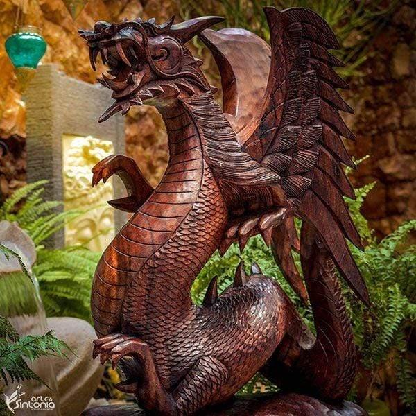 escultura oriental dragao alado entalhado madeira suar ilhas bali indonesia artesintonia 1