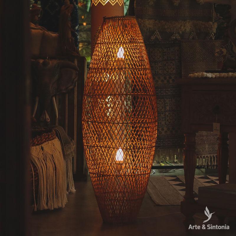 luminaria-teto-rattan-fibras-naturais-artesanal-artesanato-balines-decorativo-decoracao-balinesa-bali-indonesia-artesintonia-25