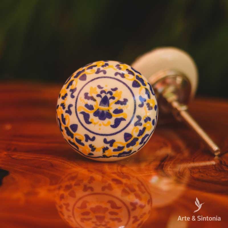 puxador-ceramica-branco-azul-amarelo-home-decor-movel-decoracao-artesintonia-3
