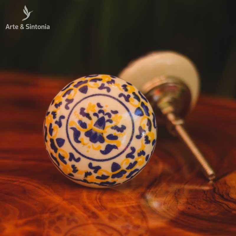 puxador-ceramica-branco-azul-amarelo-home-decor-movel-decoracao-artesintonia-1