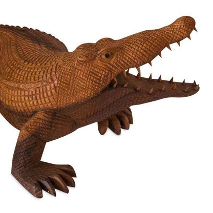 escultura decorativa entalhado madeira suar crocodilo jacare bali indonesia artesintonia 2