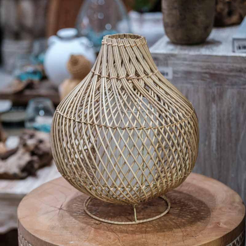 luminaria rattan fibra natural mesa abajur iluminação luz decor decoração decoration home house boho bali balines balinesa indonesia