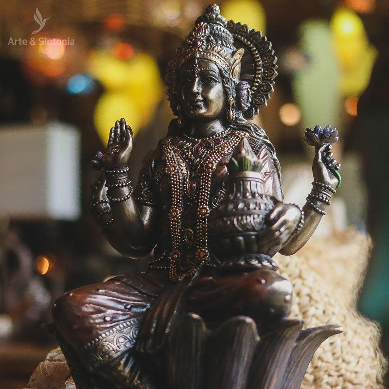 Escultura Deusa Hindu Lakshmi - Arte &amp; Sintonia Deuses Hindus, divindades, divindades all, esculturas, estatuetas zen, Hindus, hindus all, Resina, veronese, Zen