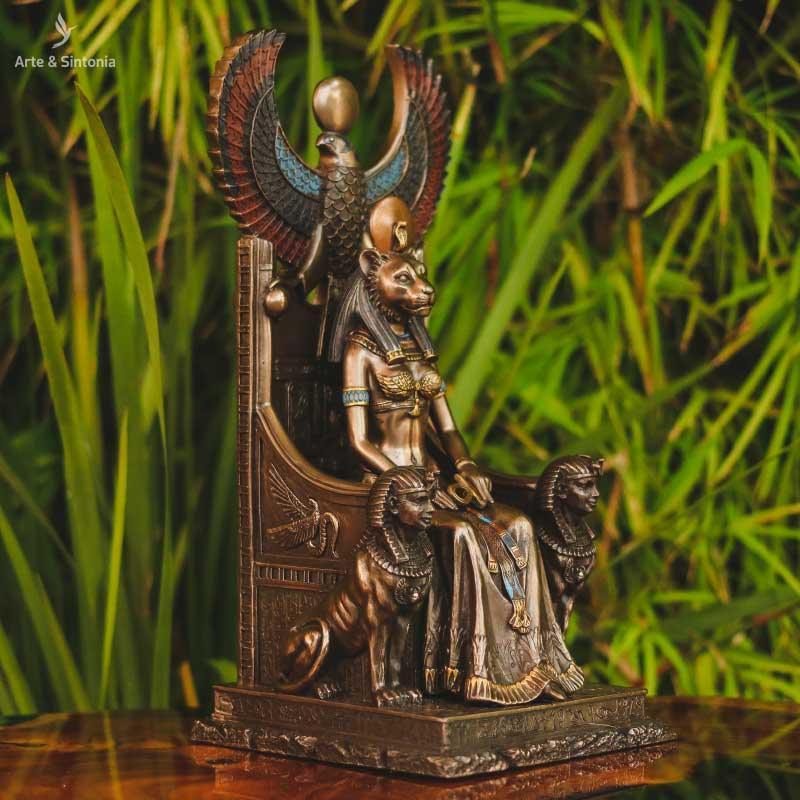 egyptian-goddess-war-deusa-egipcia-sekhmet-escultura-bronze-veronese-design-china