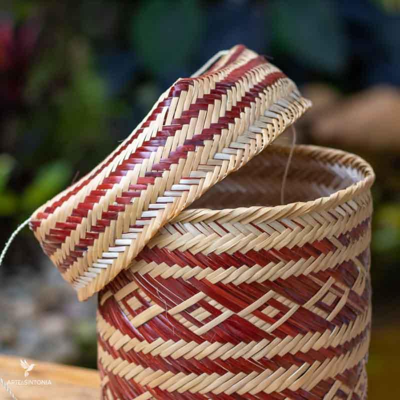 natural fiber basket cesto organizador urutu fibra natural aruma arte baniwa cestaria indigena vermelho pequeno